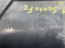 Load image into Gallery viewer, HEADLIGHT LAMP ASSEMBLY Hyundai Santa Fe 2007 07 Right - NW520621