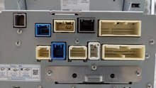 Load image into Gallery viewer, INFO-GPS SCREEN Lexus IS250 IS350 2010 10 2011 11 - NW105483