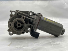 Load image into Gallery viewer, TRANSFER CASE ACTUATOR MOTOR LR3 LR4 Range Rover Range Rover Sport 05-15 - NW177254