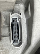 Load image into Gallery viewer, HEADLIGHT LAMP ASSEMBLY S430 S500 S55 S600 SL500 SL600 00-02 Left - NW103337