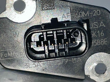 Load image into Gallery viewer, Mass Air Flow Sensor Meter MAF Crown Victoria E150 Van E250 04-14 - NW4550
