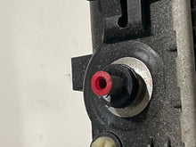 Load image into Gallery viewer, RADIATOR - NW131595