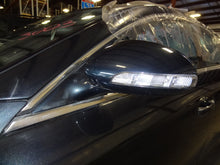 Load image into Gallery viewer, SIDE VIEW DOOR MIRROR CLS500 CLS55 CLS550 CLS63 06 07 08 Left - NW53366