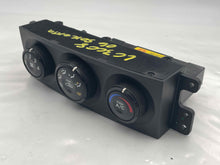 Load image into Gallery viewer, Temp Climate AC Heater Control Kia Sorento 2003 03 2004 04 2005 05 2006 06 LX EX - NW100607