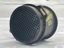 Load image into Gallery viewer, Mass Air Flow Sensor Meter MAF Rover Discovery Range Rover 99-04 - NW5444