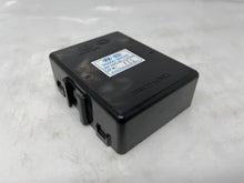 Load image into Gallery viewer, WINDOW CONTROL MODULE COMPUTER Genesis 09 10 11 12 13 14 - NW32241