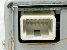 Load image into Gallery viewer, TRANSFER CASE COMPUTER M35x M45x 2006 06 07 08 09 - NW31504