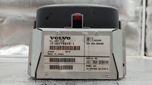 Load image into Gallery viewer, INFO-GPS SCREEN Volvo C70 S60 V70 XC60 XC70 XC90 2005-2014 - NW106031