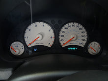 Load image into Gallery viewer, SPEEDOMETER CLUSTER Jeep Liberty 2004 04 - NW159067
