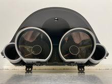 Load image into Gallery viewer, SPEEDOMETER CLUSTER Acura TL 2009 09 - NW159415
