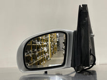 Load image into Gallery viewer, SIDE VIEW DOOR MIRROR R320 R350 R500 R63 06 07 08 09 10 Left - NW53404