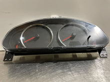 Load image into Gallery viewer, SPEEDOMETER CLUSTER Mazda 6 2005 05 Auto - NW160854