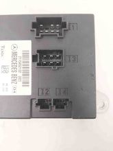 Load image into Gallery viewer, Body control computer Mercedes E320 E350 E55 E280 2005 05 2006 06 2007 07 - NW34813