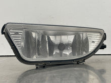 Load image into Gallery viewer, FOG LAMP LIGHT Ford Five Hundred 05 06 07 Bumper Mounted Left - NW81479