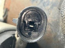 Load image into Gallery viewer, Starter Motor Jeep Liberty 2002 - NW170037