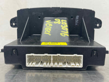 Load image into Gallery viewer, Temperature Controls Hyundai Veracruz 2008 - NW100378