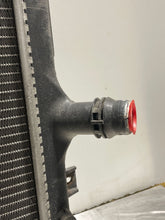 Load image into Gallery viewer, RADIATOR A3 Eos Golf Passat 2006 06 2007 07 2008 08 09 - NW132666