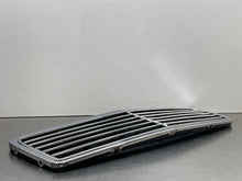 Load image into Gallery viewer, GRILL Mercedes E300D E320 E55 1996 96 1997 97 98 99 - NW98528
