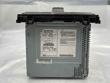 Load image into Gallery viewer, RADIO Honda Civic 2013 13 2014 14 2015 15 - NW137640