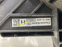 Load image into Gallery viewer, RADIATOR FAN ASSEMBLY Infiniti Q50 14 15 16 17 18 - NW63861