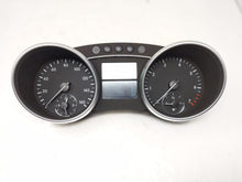 Load image into Gallery viewer, SPEEDOMETER CLUSTER ML320 ML350 ML550 ML63 R320 R350 09 10 - NW459310