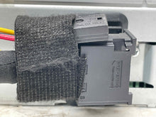 Load image into Gallery viewer, REMOTE CD CHANGER E350 E550 B200 CLS500 CLS55 CLS550 CLS63 E280 03-13 - NW138932