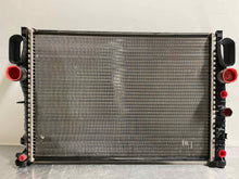 Load image into Gallery viewer, RADIATOR Mercedes E320 E350 2003 03 2004 04 2005 05 06 07 08 09 - NW132384