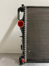 Load image into Gallery viewer, RADIATOR Mercedes E320 E350 2003 03 2004 04 2005 05 06 07 08 09 - NW132384
