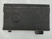 Load image into Gallery viewer, CD CHANGER Lexus RX300 1999 99 2000 00 01 02 03 - NW138202