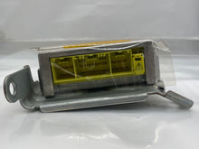 Load image into Gallery viewer, AIR BAGC OMPUTER Legacy 2001 01 2002 02 Outback - NW37854