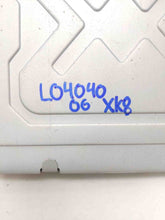 Load image into Gallery viewer, Temperature Control Computer Jaguar XK8 2000 00 2001 01 2002 02 2003 03 04 05 06 - NW33336