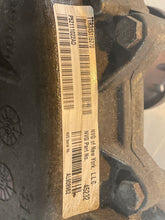 Load image into Gallery viewer, TRANSFER CASE Jeep Liberty 2002 02 2003 03 2004 04 - NW176536