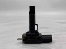 Load image into Gallery viewer, Mass Air Flow Sensor Meter MAF Saab 9-3 900 96 97 98 99 00 - NW5474