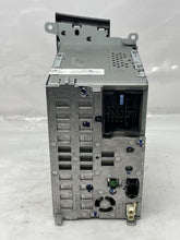 Load image into Gallery viewer, RADIO Audi A4 S4 2009 09 - NW135933