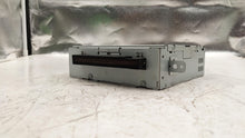 Load image into Gallery viewer, RADIO Volvo XC90 2007 07 2008 08 2009 09 AM FM CD - NW140674