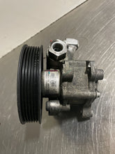 Load image into Gallery viewer, POWER STEERING PUMP CLK350 CLK550 CLK63 07 08 09 - NW163866