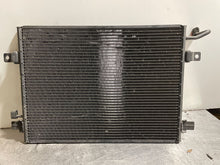 Load image into Gallery viewer, AC CONDENSOR JAGUAR XJ8 1998 99 00 01 02 03 - NW43903