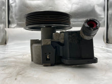 Load image into Gallery viewer, Power Steering Pump Chevrolet Impala 2014 - NW162596