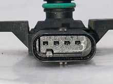 Load image into Gallery viewer, Mass Air Flow Sensor Meter MAF 228I 320i 328D 328i 328I GT 428i 12-15 - NW4795