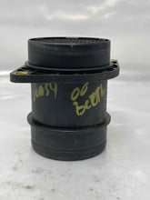Load image into Gallery viewer, Mass Air Flow Sensor Meter MAF Beetle Golf Golf Cabriolet 98-01 - NW5630
