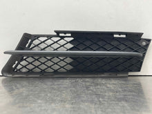 Load image into Gallery viewer, GRILLE BMW 325ci 325i 328i 330ci 330i 330xi 335i 06 07 08 Left - NW98086