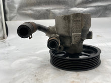 Load image into Gallery viewer, POWER STEERING PUMP Hyundai Santa Fe 2007 07 2008 08 2009 09 - NW163429