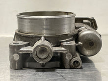 Load image into Gallery viewer, Throttle Body SAAB 9-5 2011 - NW178522
