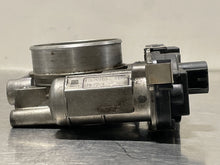 Load image into Gallery viewer, Throttle Body SAAB 9-5 2011 - NW178522