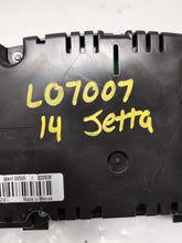 Load image into Gallery viewer, SPEEDOMETER CLUSTER Volkswagen Jetta 2014 14 - NW162171