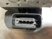Load image into Gallery viewer, ABS Pump Toyota Corolla 2010 - NW2613