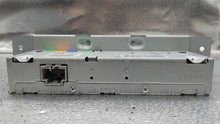 Load image into Gallery viewer, INFO-GPS SCREEN Ford Fusion Mercury Milan 2010 10 - NW104483