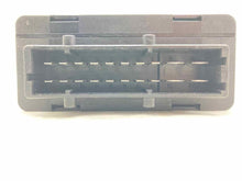 Load image into Gallery viewer, SUSPENSION CONTROL MODULE COMPUTER R320 R350 R500 R63 06 07 - NW36470