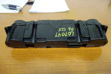 Load image into Gallery viewer, FRONT TEMPERATURE CONTROLS CLS500 CLS55 CLS550 CLS63 06 07 - NW101087