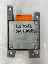 Load image into Gallery viewer, AIR BAG COMPUTER Land Rover Discovery 99 00 01 02 03 04 - NW36909